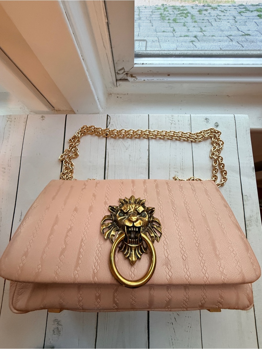 Sharif | Lion’s Gate Pink Leather Shoulder/Crossbody Bag - Picture 4 of 15